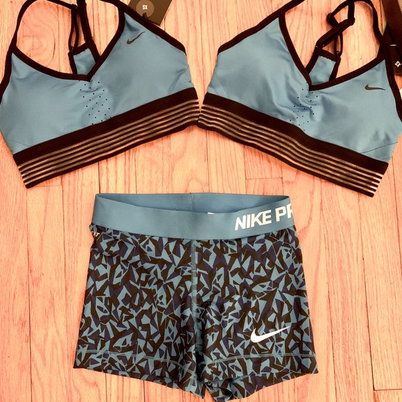 Nike Other - Nike bundle two sports bras Nike pro shorts xsmall